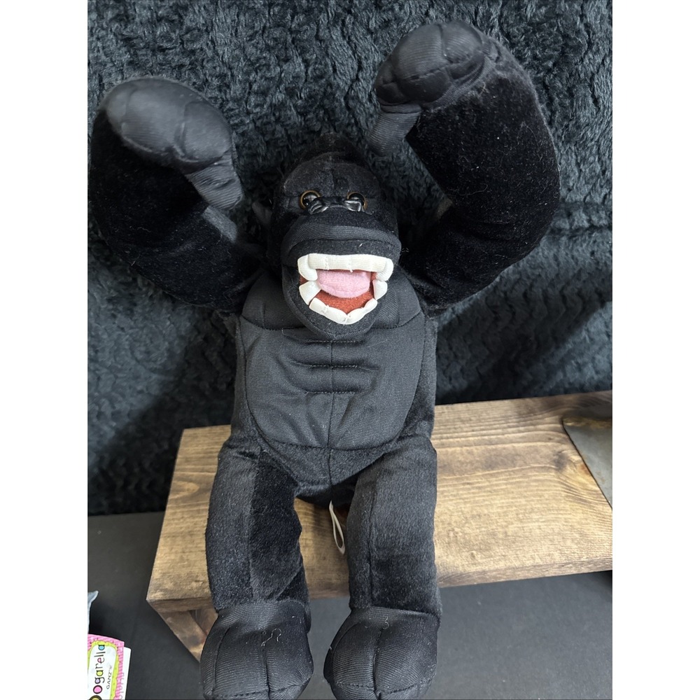 King Plush King Kong Gorilla Plush 2005 Black Stuffed Animal 15" PA-7453